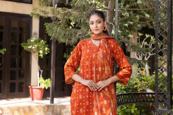 REGALIA Printed Lawn 3 Piece All Over - Summer Collection - Image 4