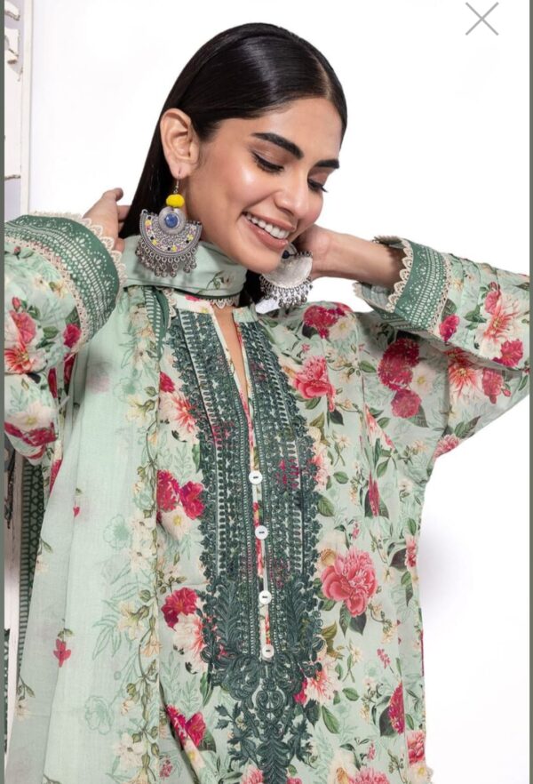 KHAADI Embroided Lawn With Chiffon Dupatta 3 Piece – Summer Collection - Image 3